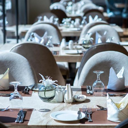 Vittori Palace Hotel And Residences Riyad Dış mekan fotoğraf A table set for fine dining