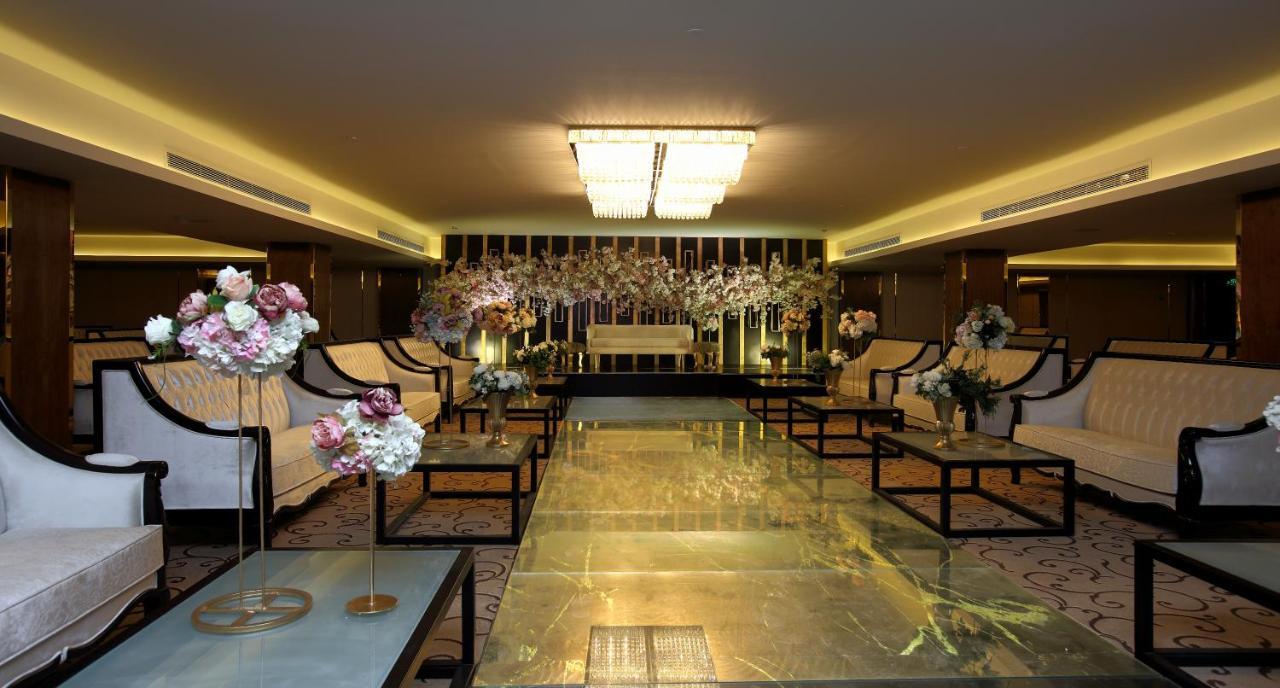Vittori Palace Hotel And Residences Riyad Dış mekan fotoğraf The lobby of the hotel